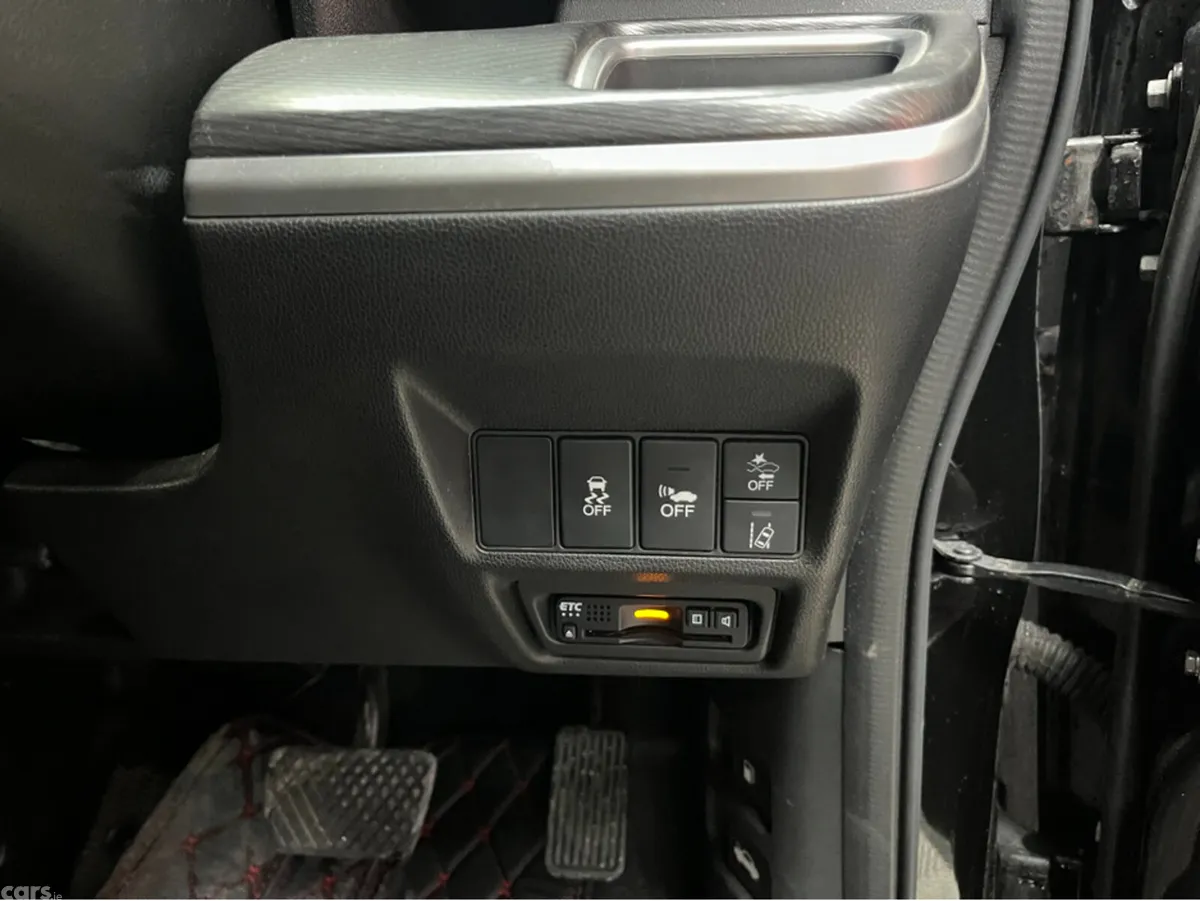 Honda Stepwagon MPV, Petrol Hybrid, 2018, Black