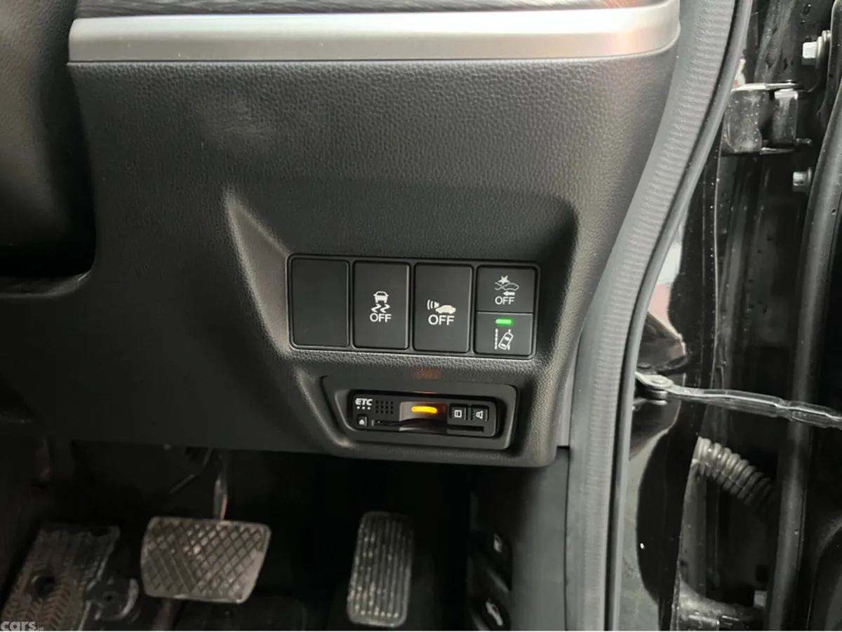 Honda Stepwagon MPV, Petrol Hybrid, 2019, Black