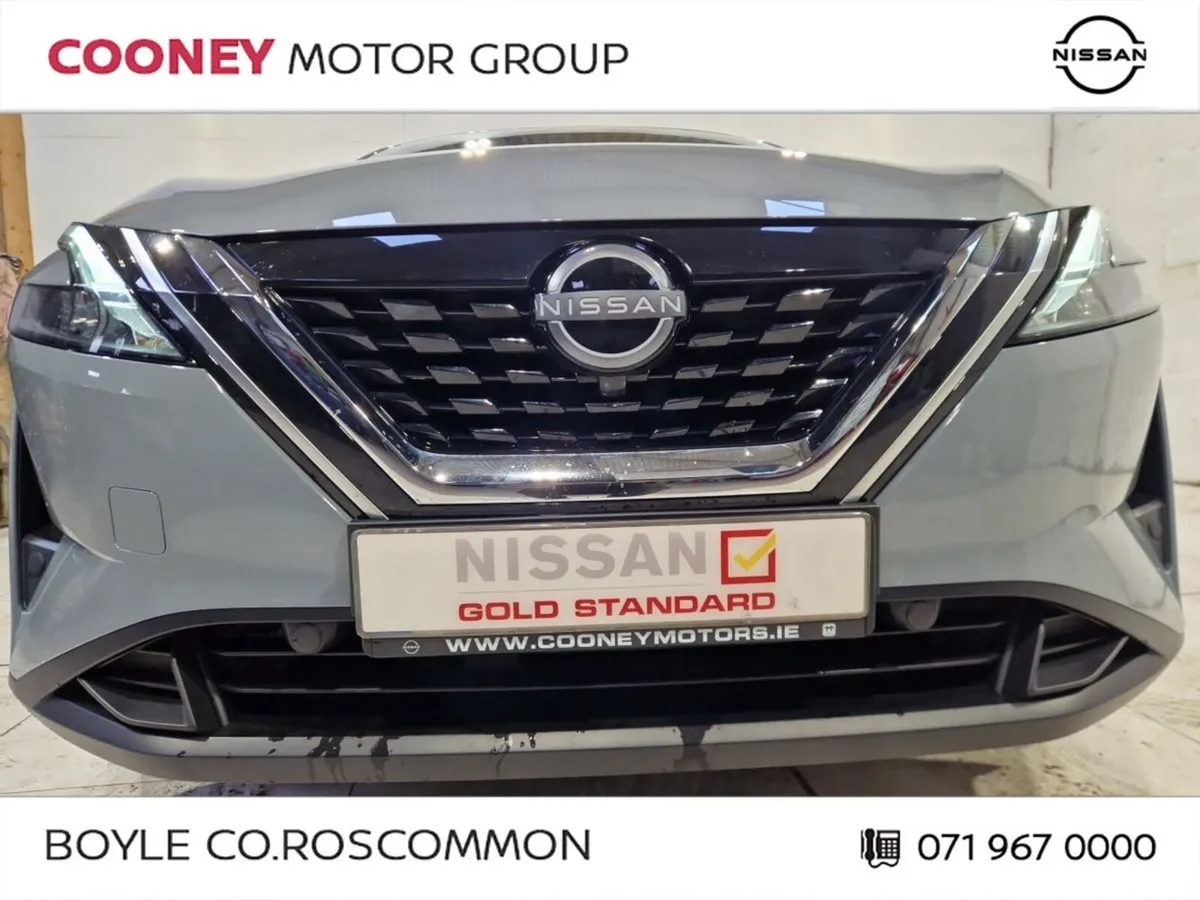 Nissan Qashqai MPV, Petrol, 2023, Grey