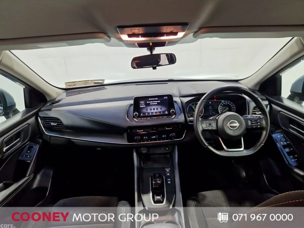 Nissan Qashqai MPV, Petrol, 2023, Grey