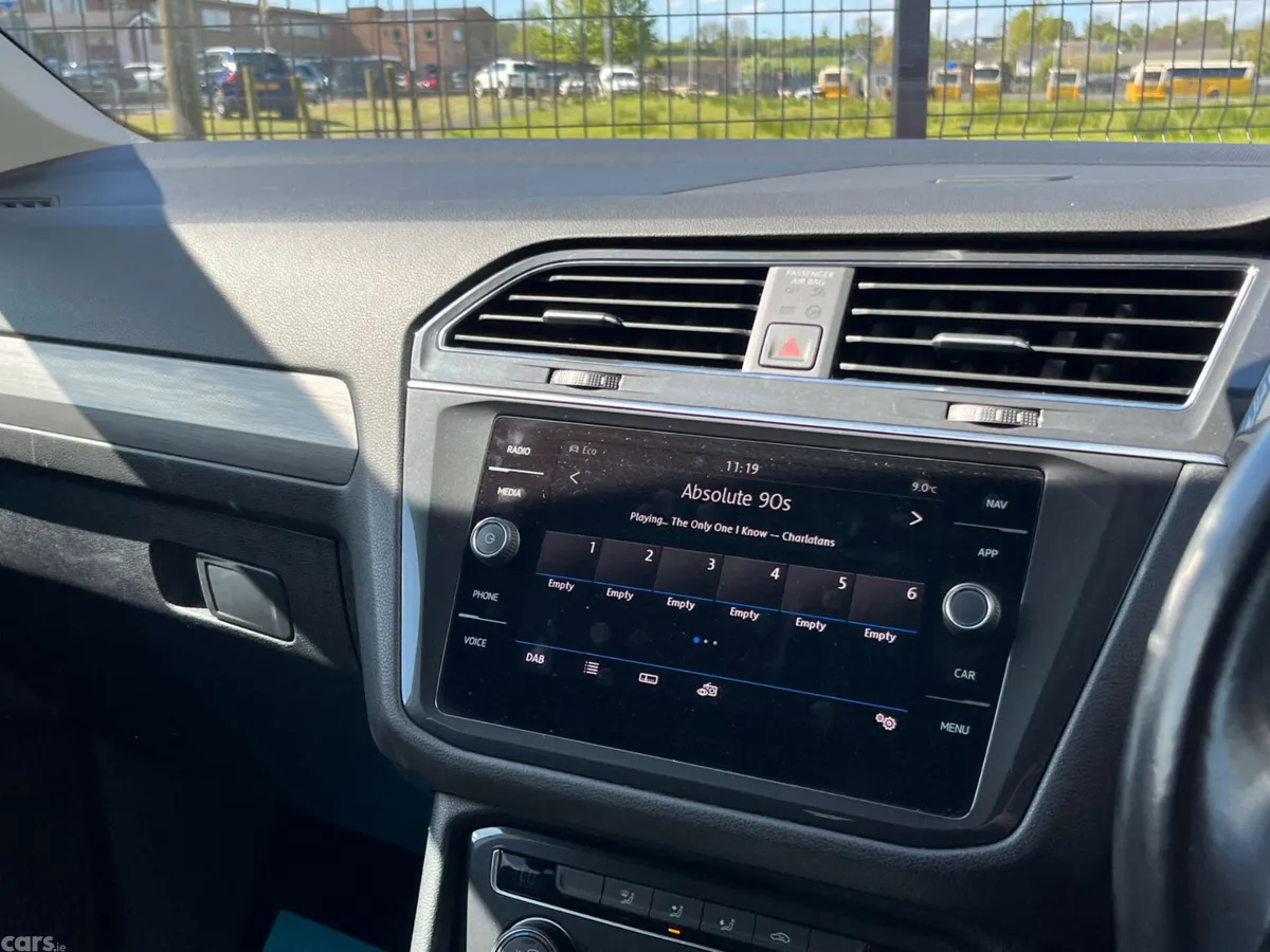 Volkswagen Tiguan SUV, Diesel, 2020, Orange