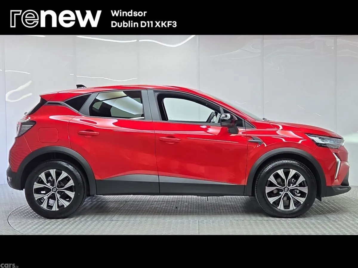 Renault Captur Hatchback, Petrol, 2026, Red