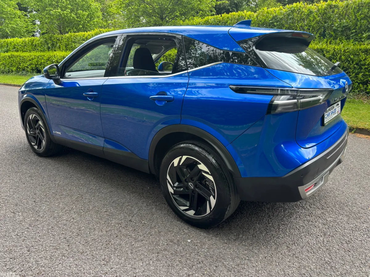 Nissan Qashqai MPV, Petrol Hybrid, 2025, Blue