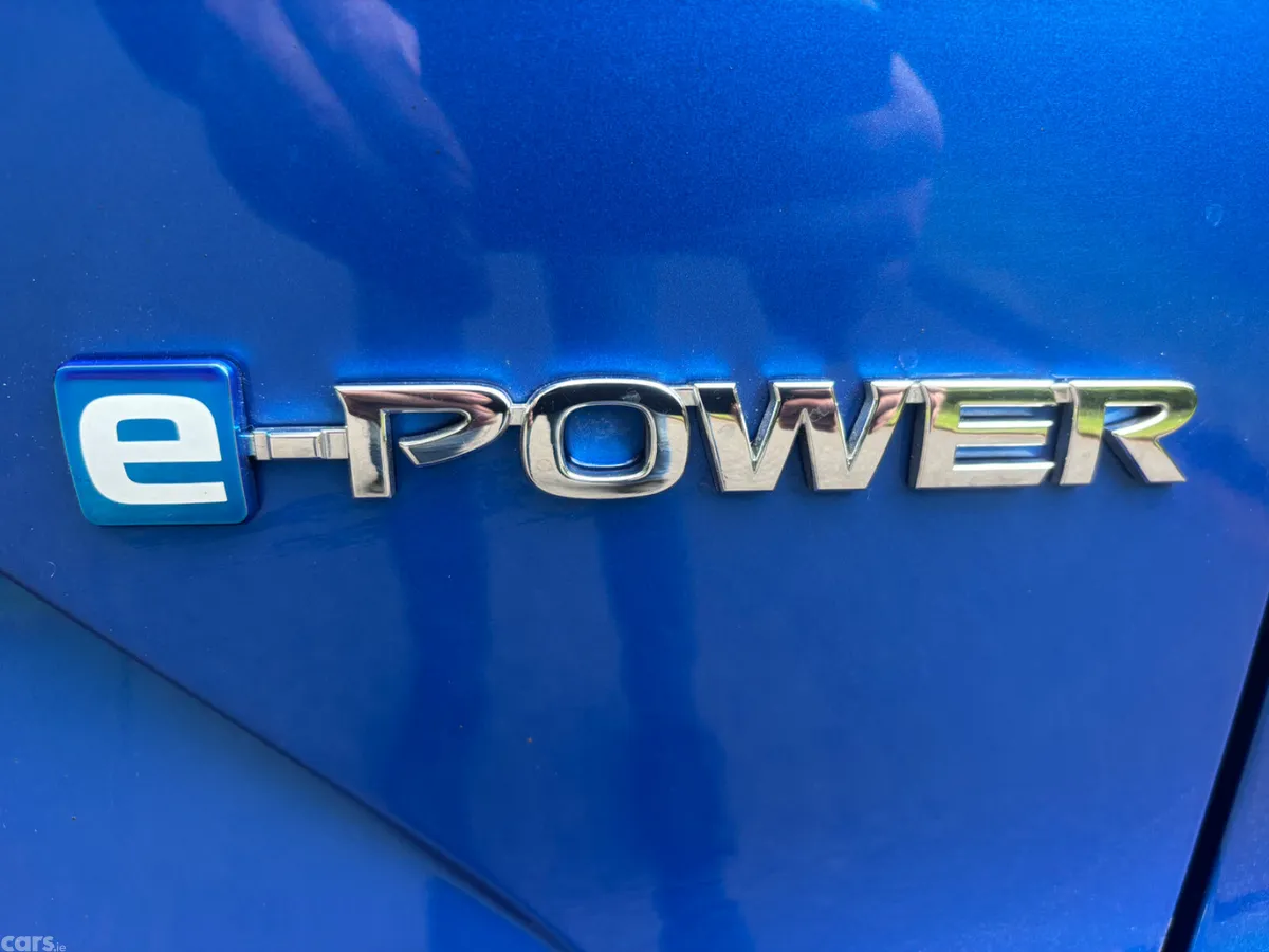 Nissan Qashqai MPV, Petrol Hybrid, 2025, Blue