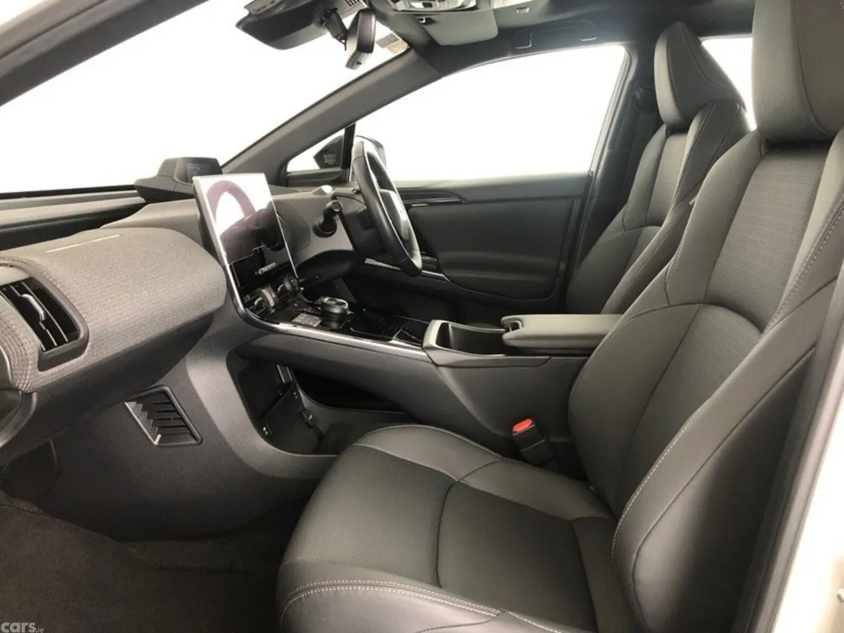 Toyota bZ4X Estate, Electric, 2023, Grey