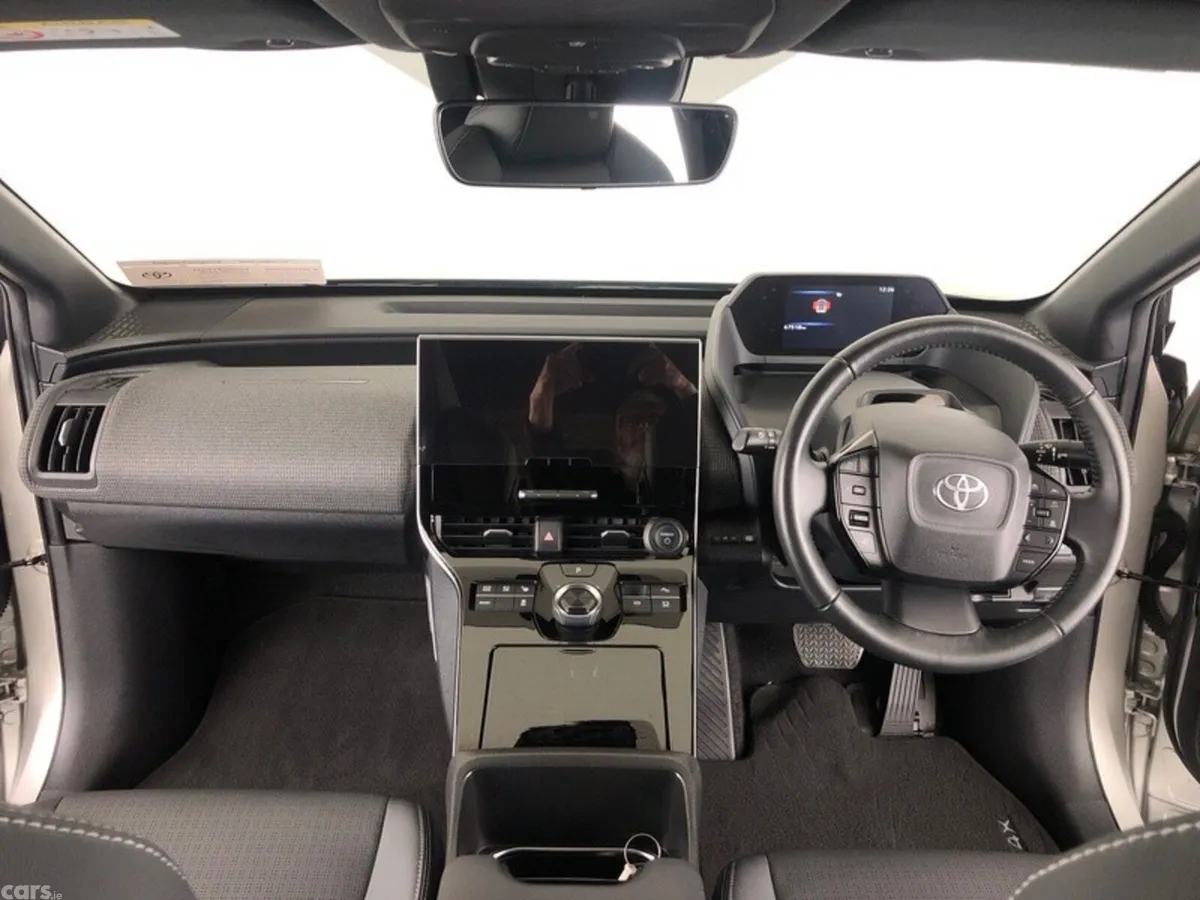 Toyota bZ4X Estate, Electric, 2023, Grey