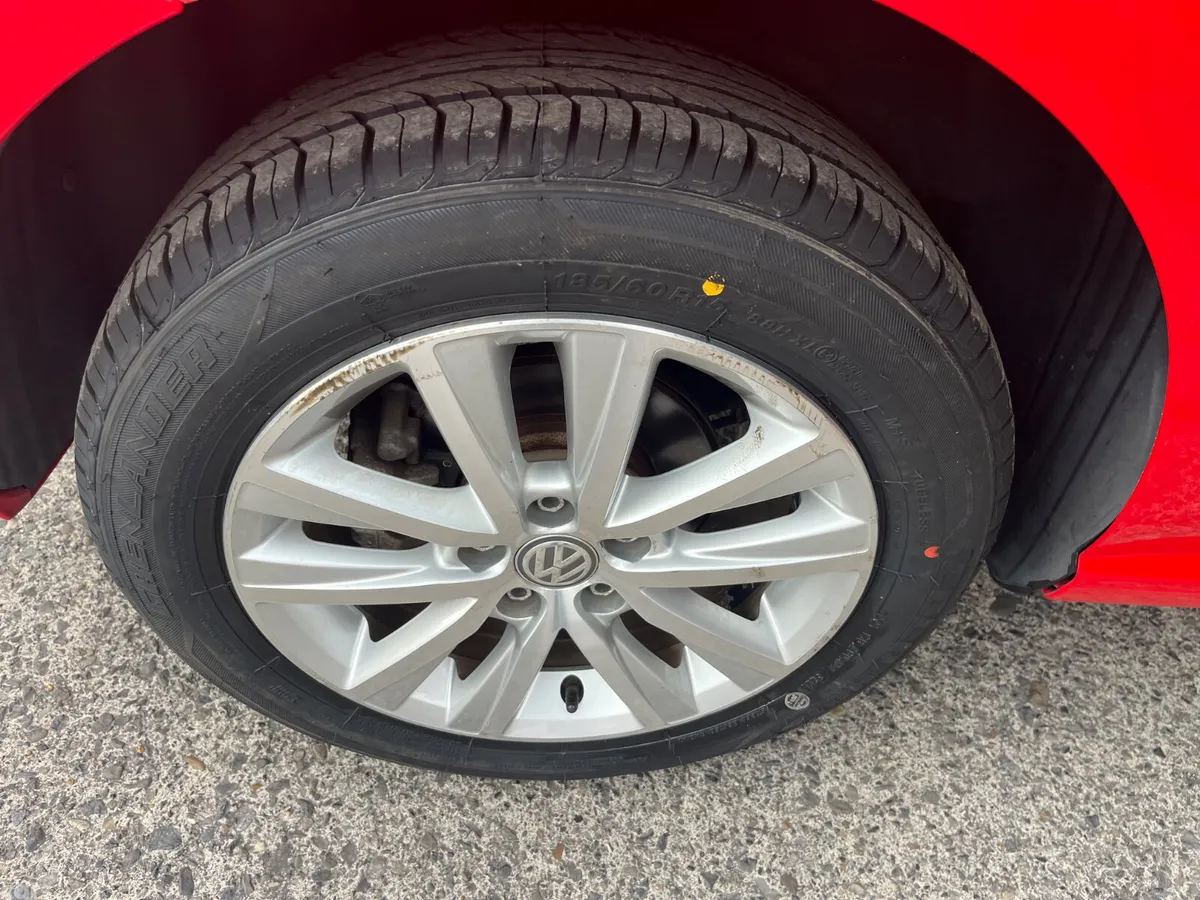 Volkswagen Polo Hatchback, Petrol, 2016, Red