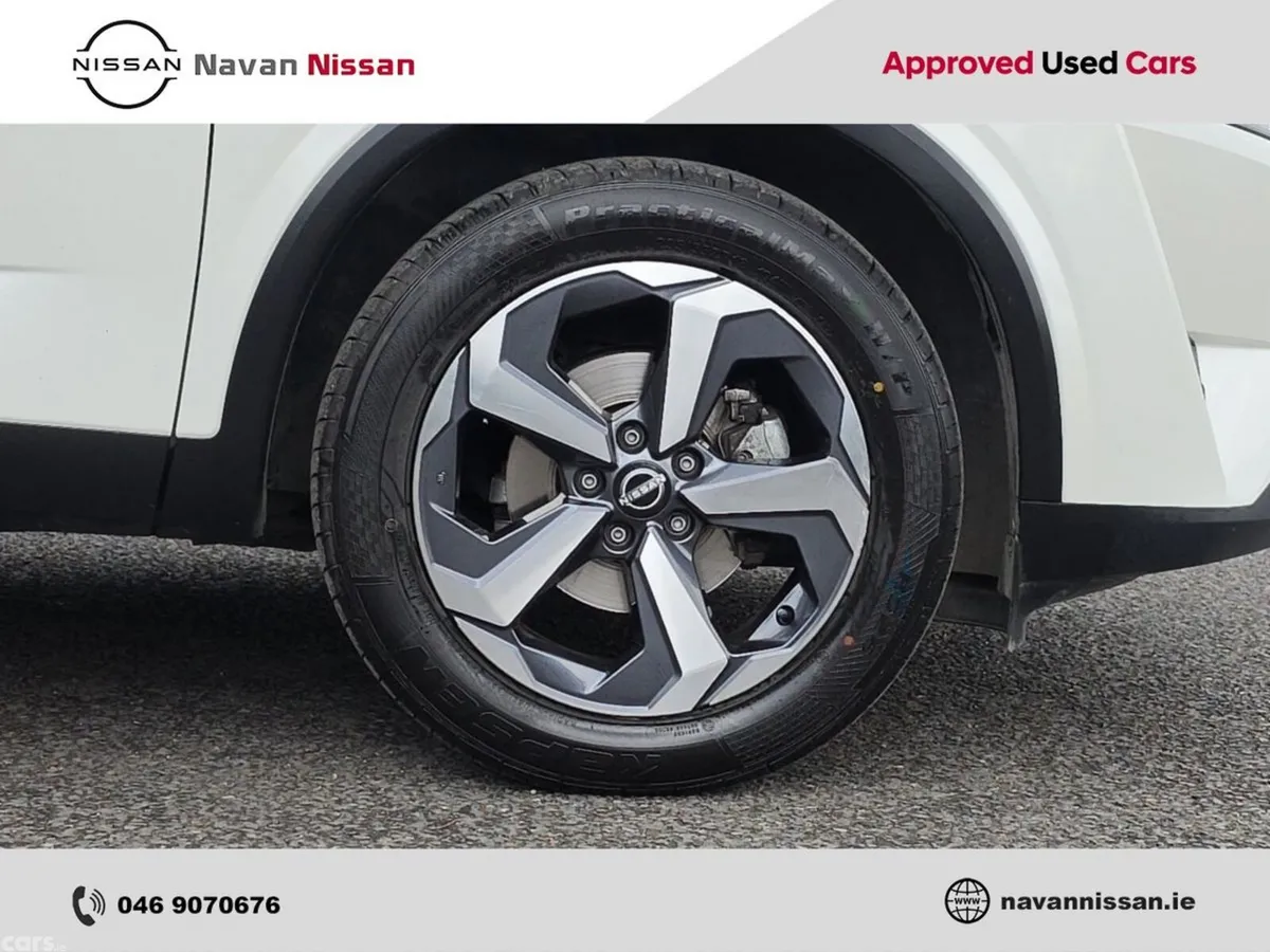 Nissan Qashqai MPV, Petrol Hybrid, 2025, White