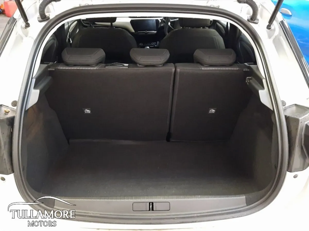 Opel Corsa Hatchback, Petrol, 2024, Grey