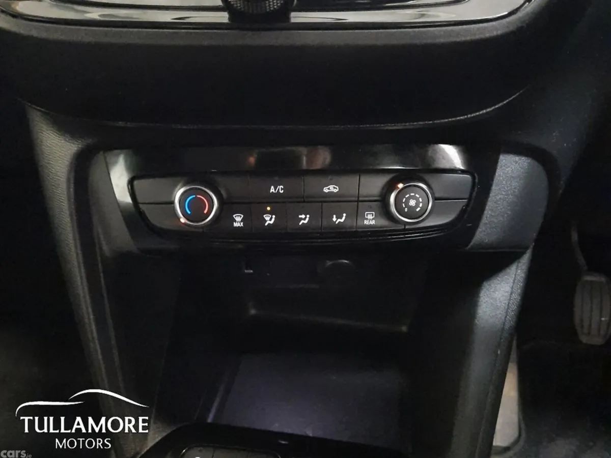 Opel Corsa Hatchback, Petrol, 2024, Grey