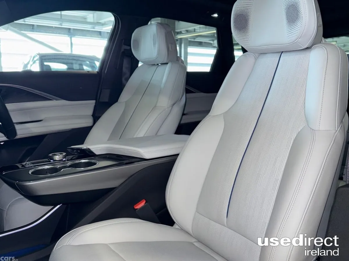 Cadillac Lyriq SUV, Electric, 2025, Black