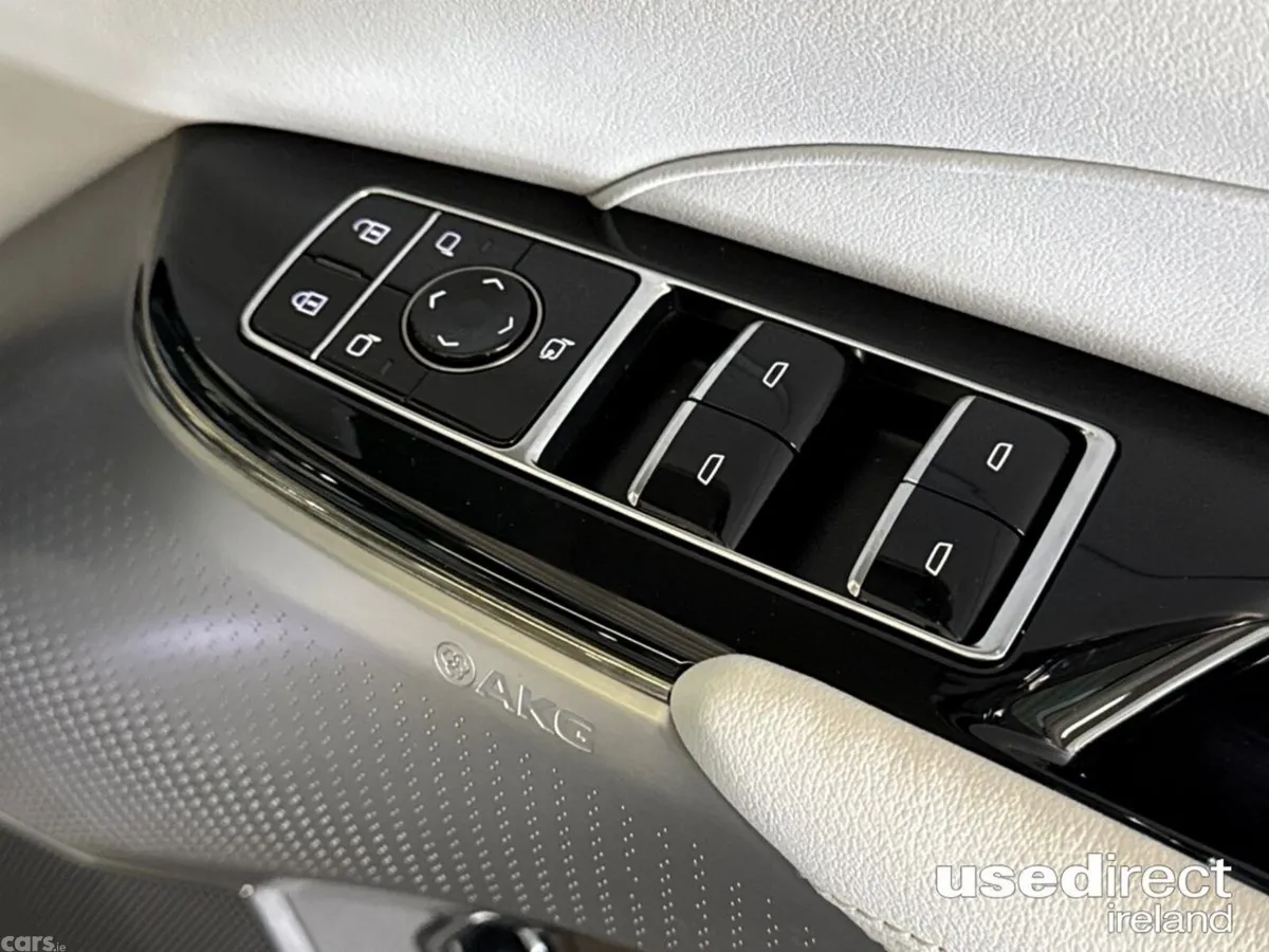 Cadillac Lyriq SUV, Electric, 2025, Black