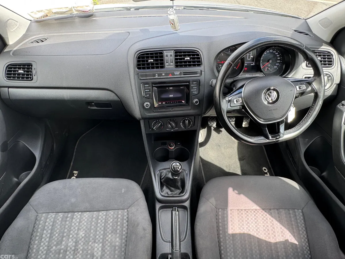 Volkswagen Polo Hatchback, Diesel, 2016, Silver