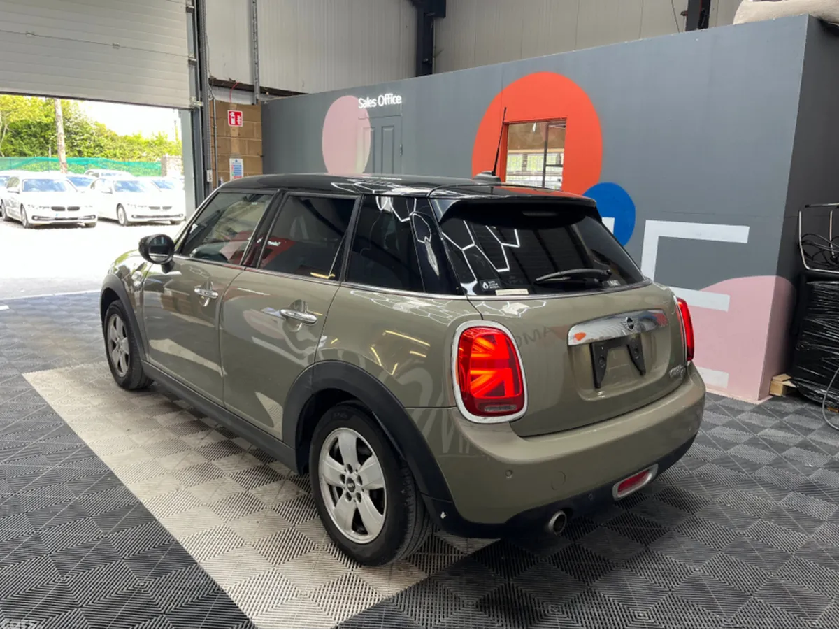 Mini Cooper Hatchback, Petrol, 2019, Grey