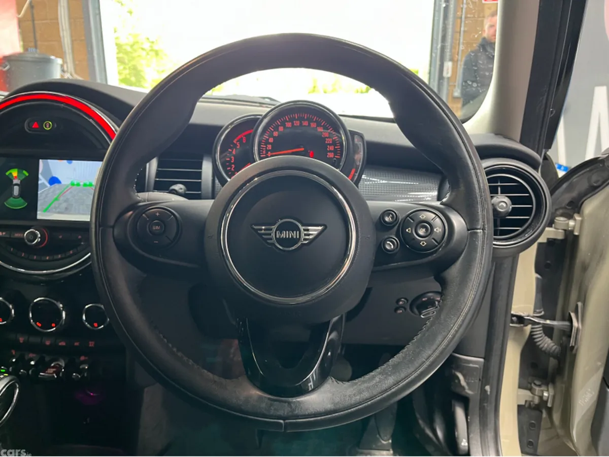 Mini Cooper Hatchback, Petrol, 2019, Grey
