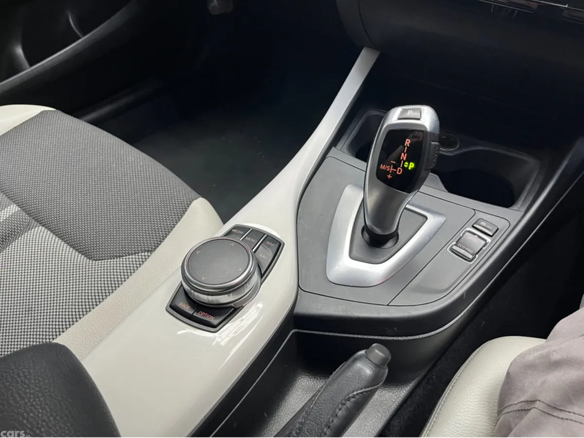 BMW 1-Series Hatchback, Diesel, 2017, White