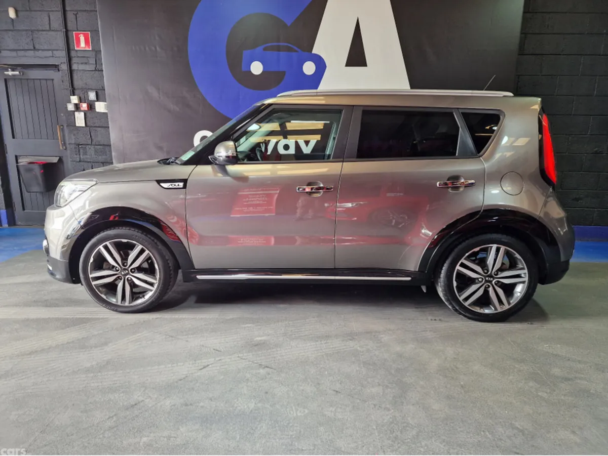 Kia Soul Hatchback, Diesel, 2018, Silver