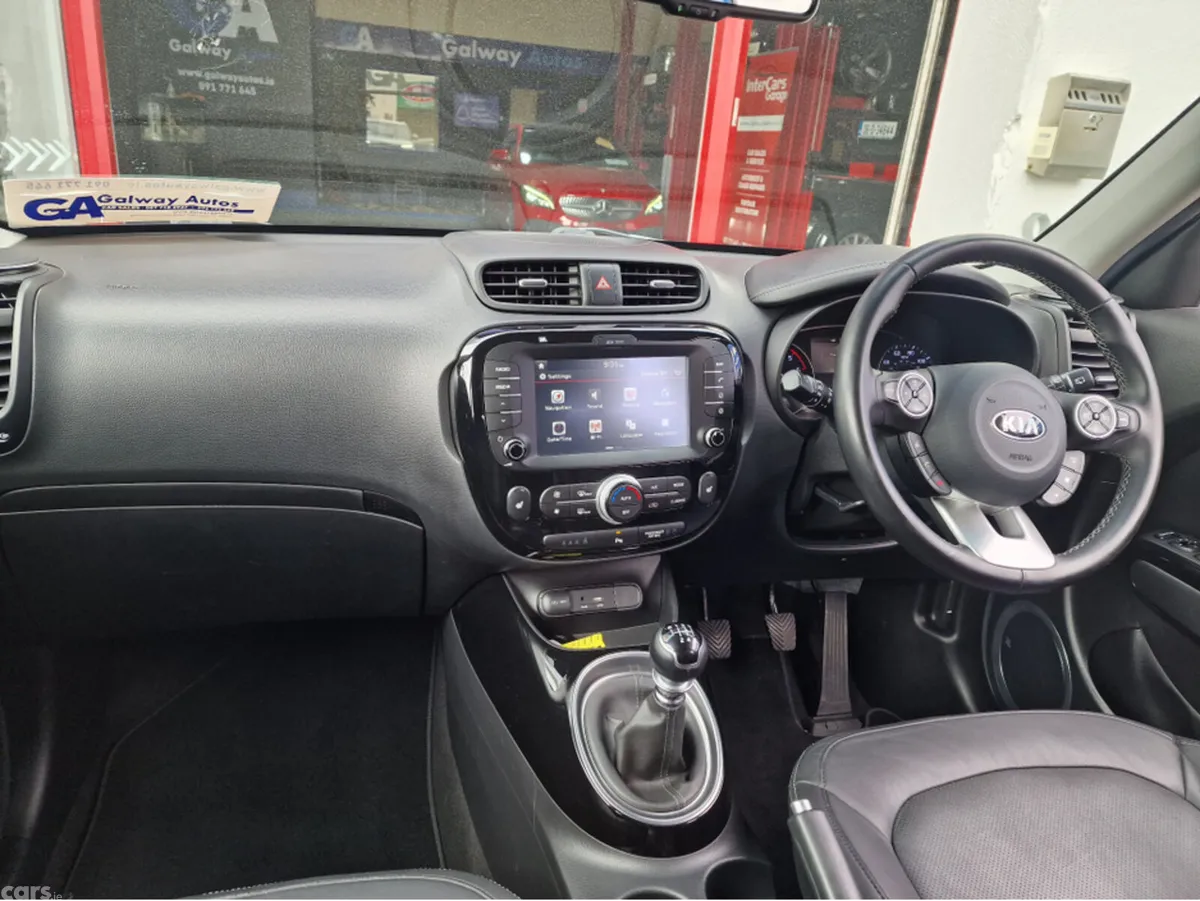 Kia Soul Hatchback, Diesel, 2018, Silver