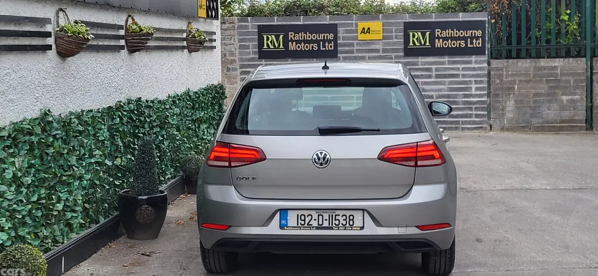 Volkswagen Golf Estate, Petrol, 2019, Grey