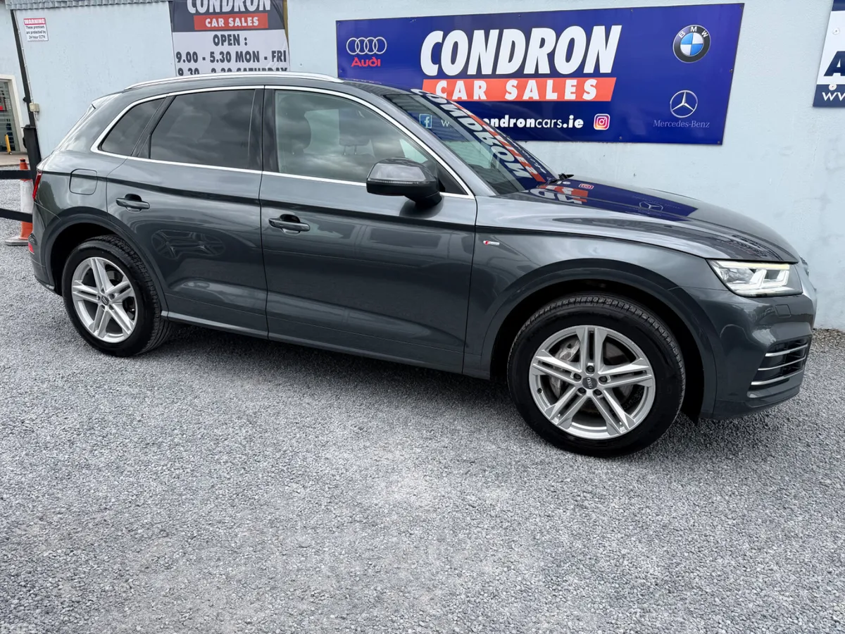 Audi Q5 SUV, Petrol Plug-in Hybrid, 2020, Grey