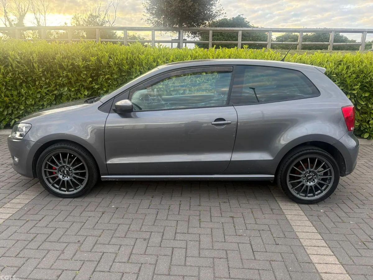 Volkswagen Polo Hatchback, Diesel, 2013, Grey