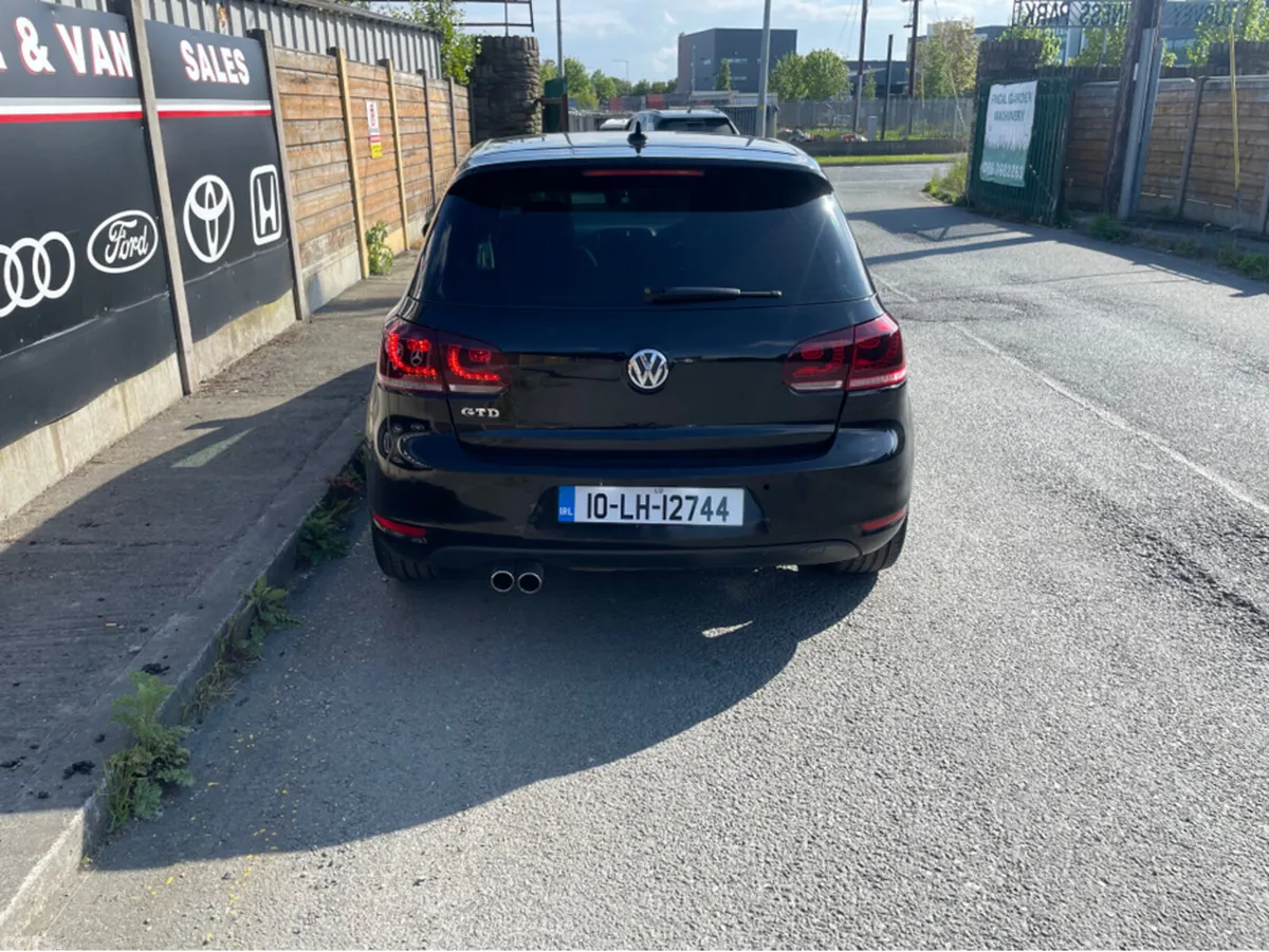 Volkswagen Golf Hatchback, Diesel, 2010, Black