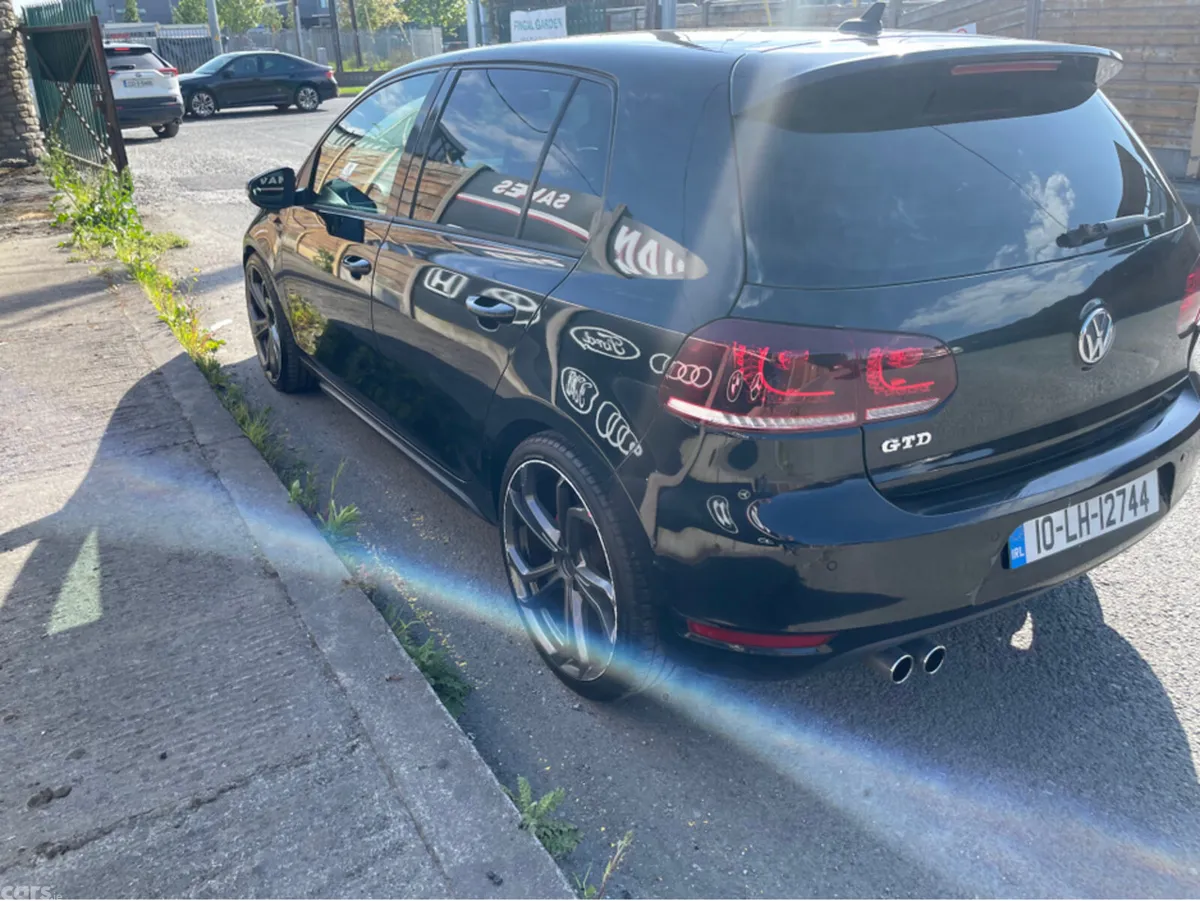 Volkswagen Golf Hatchback, Diesel, 2010, Black