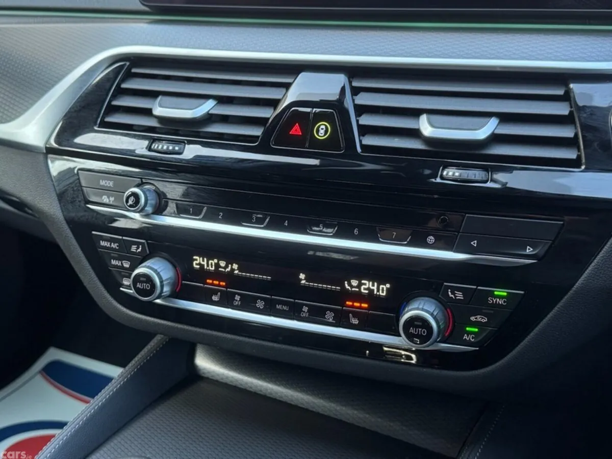 BMW 5-Series Estate, Diesel Hybrid, 2023, Grey