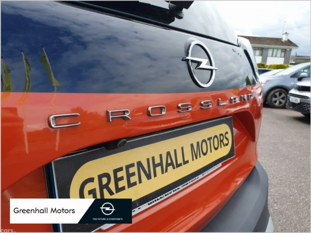 Opel Crossland MPV, Petrol, 2022, Red