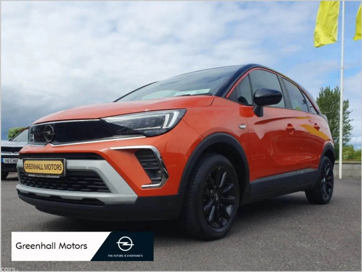Opel Crossland MPV, Petrol, 2022, Red