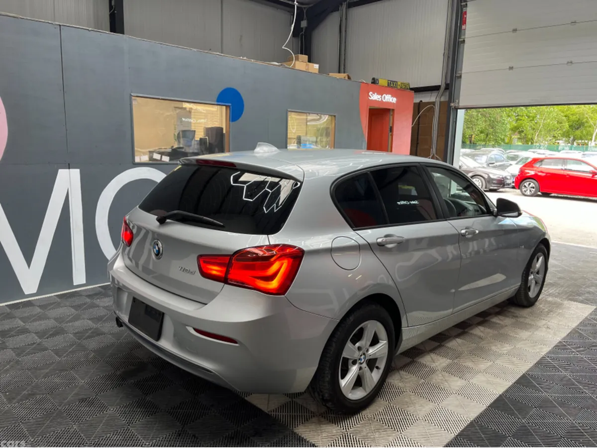 BMW 1-Series Hatchback, Diesel, 2018, Silver