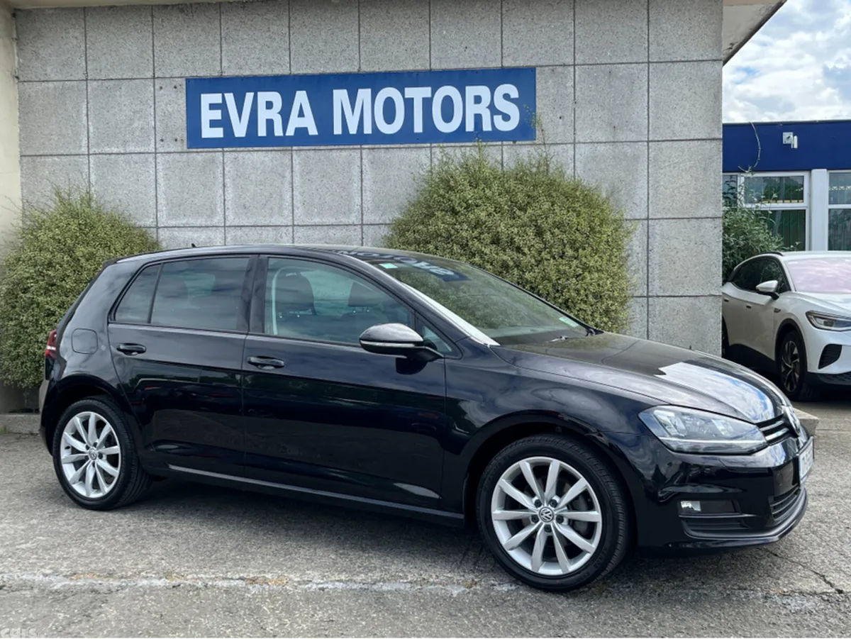 Volkswagen Golf Hatchback, Petrol, 2017, Black