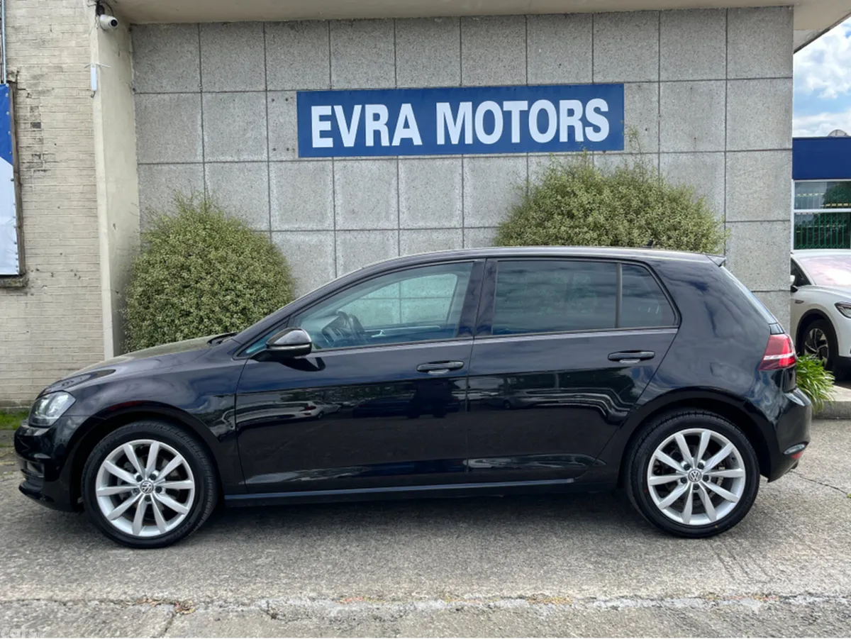 Volkswagen Golf Hatchback, Petrol, 2017, Black