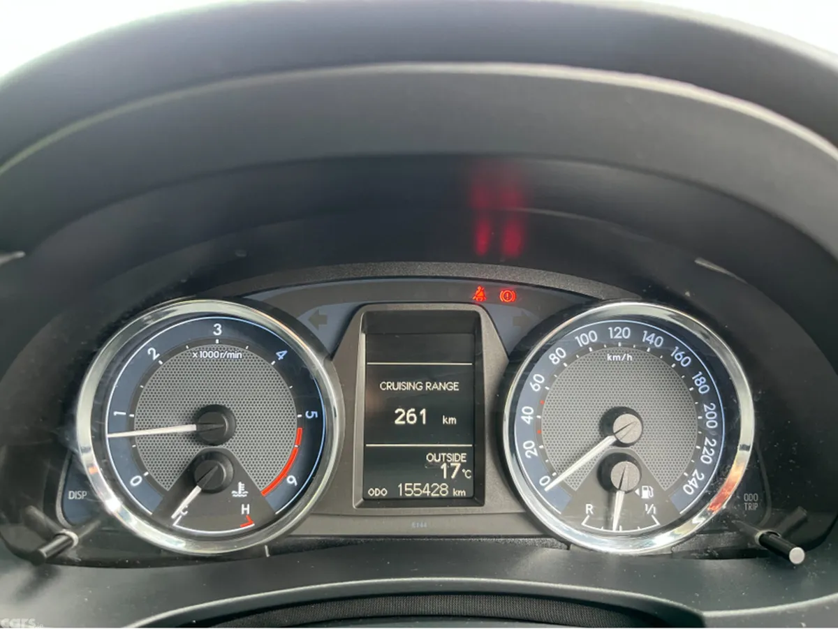 Toyota Corolla Saloon, Diesel, 2015, Bronze