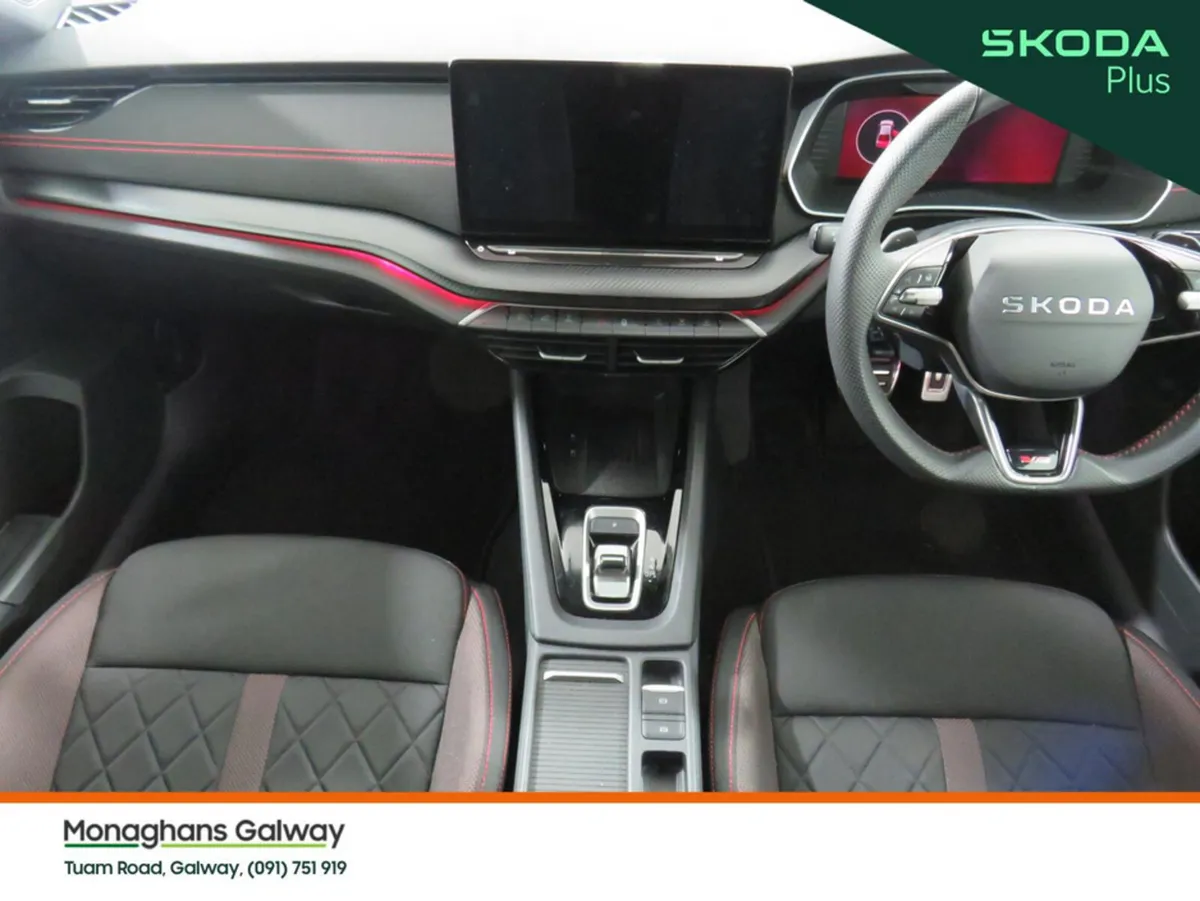 Skoda Octavia Hatchback, Petrol, 2026, Black