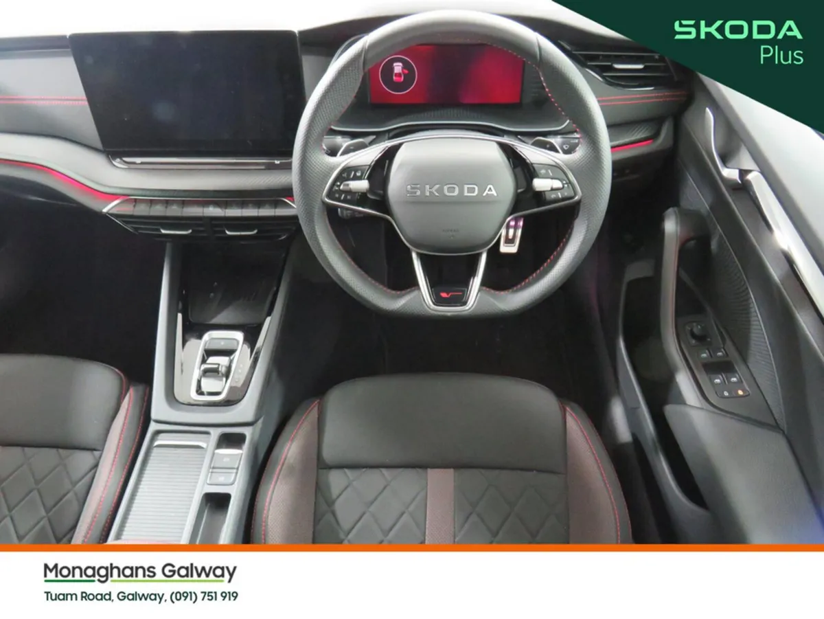 Skoda Octavia Hatchback, Petrol, 2026, Black