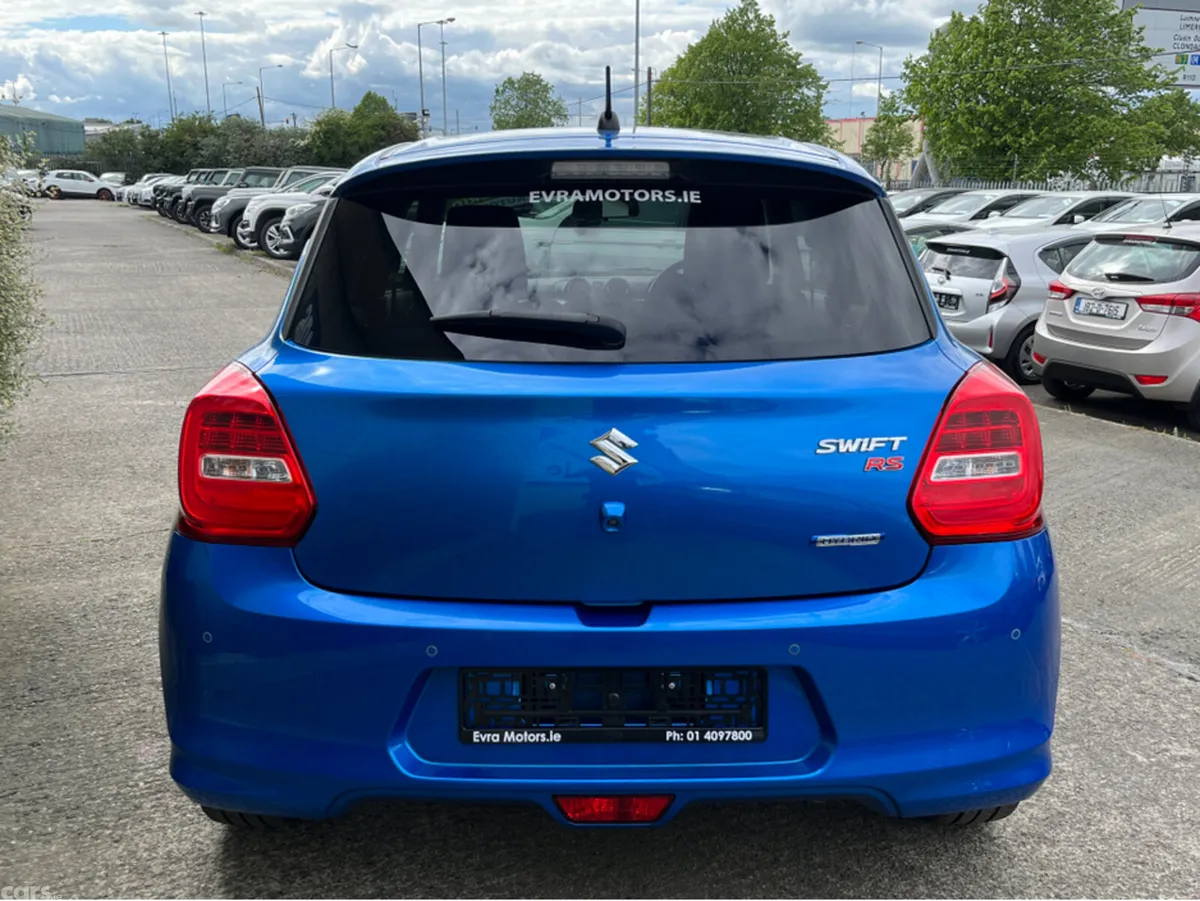 Suzuki Swift Hatchback, Petrol, 2022, Blue