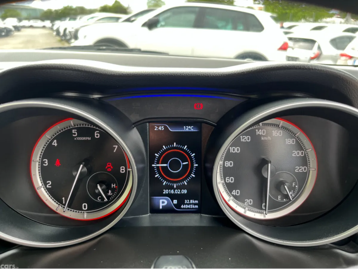 Suzuki Swift Hatchback, Petrol, 2022, Blue