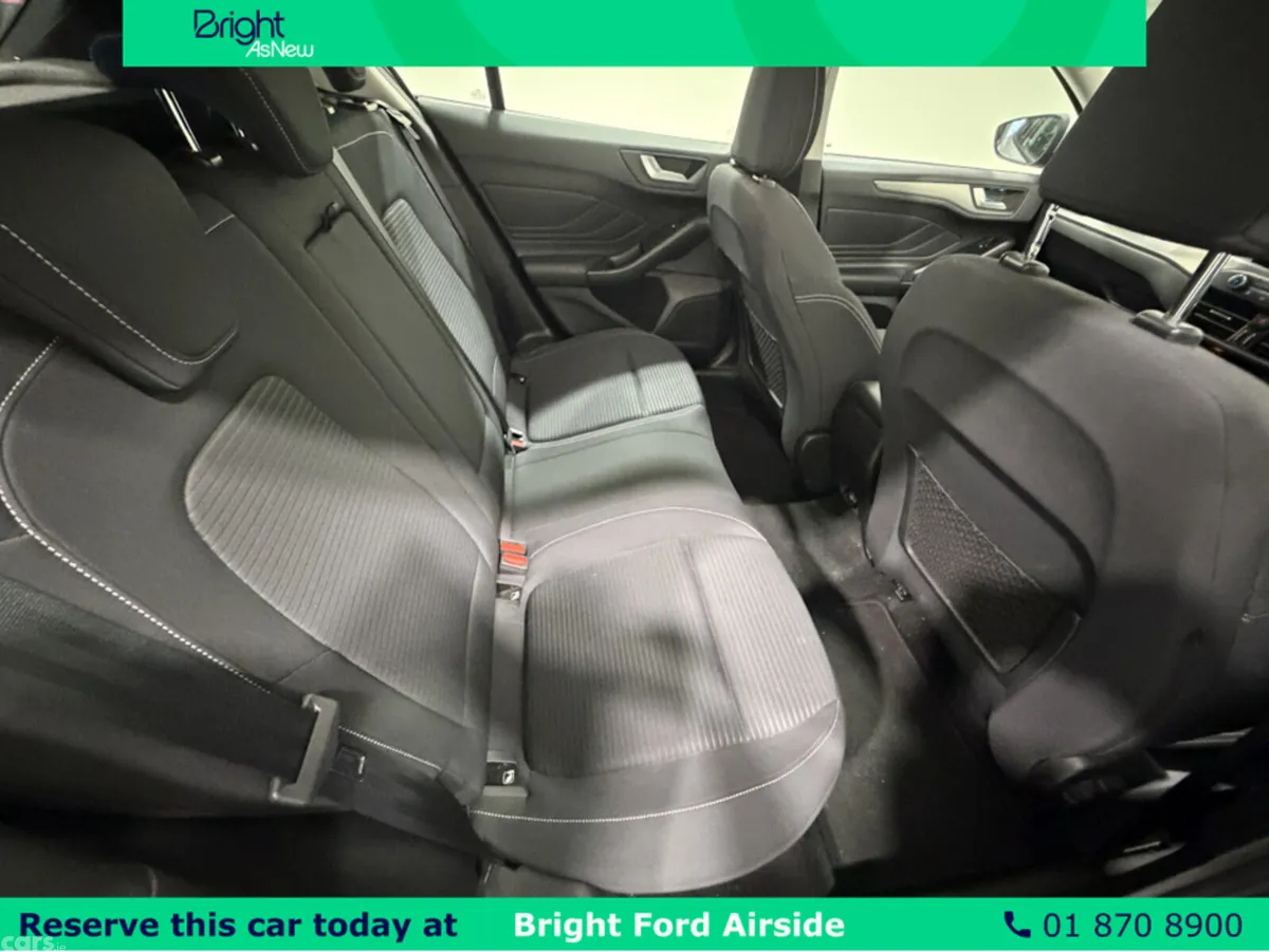Ford Focus Hatchback, Petrol, 2020, Grey