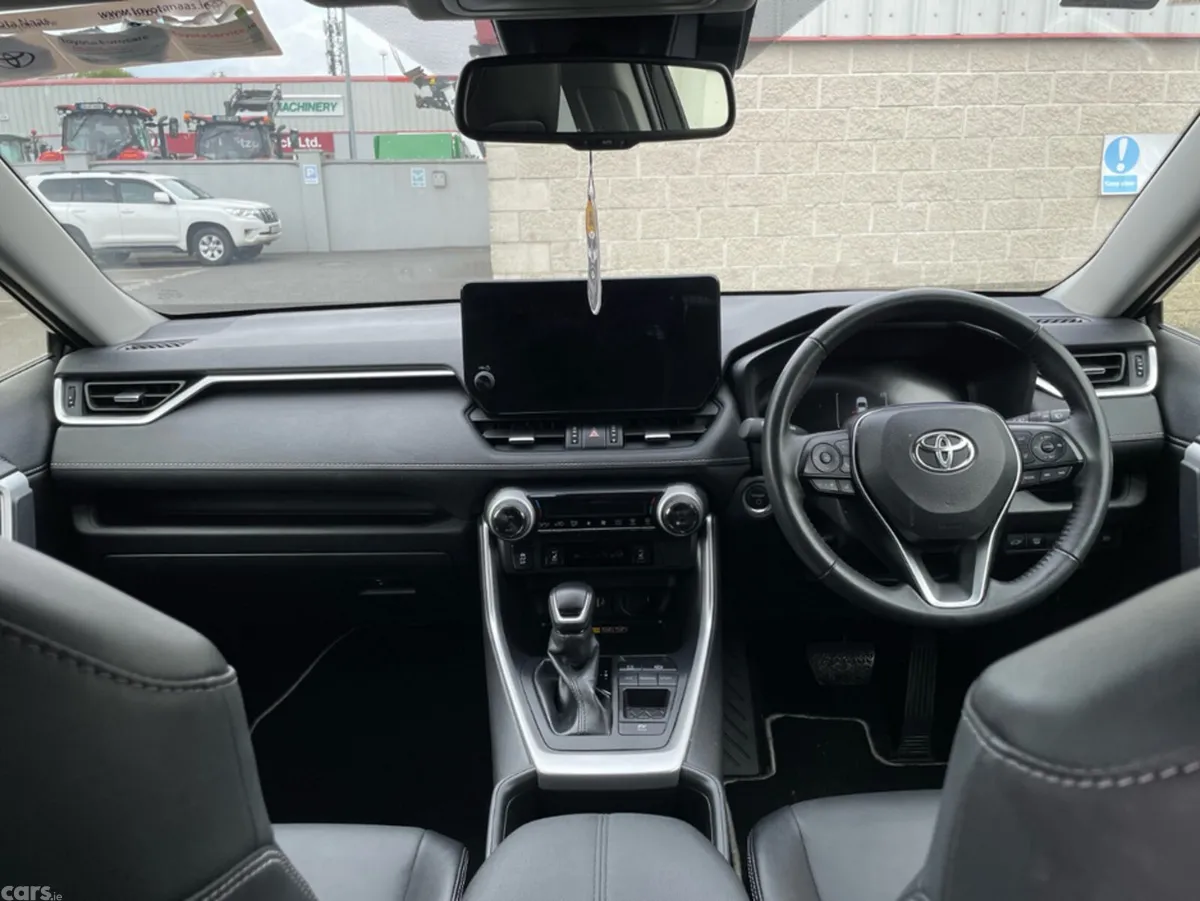 Toyota RAV4 SUV, Petrol Hybrid, 2025, Black