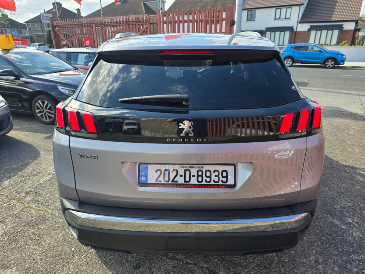 Peugeot 3008 MPV, Petrol, 2020, Grey