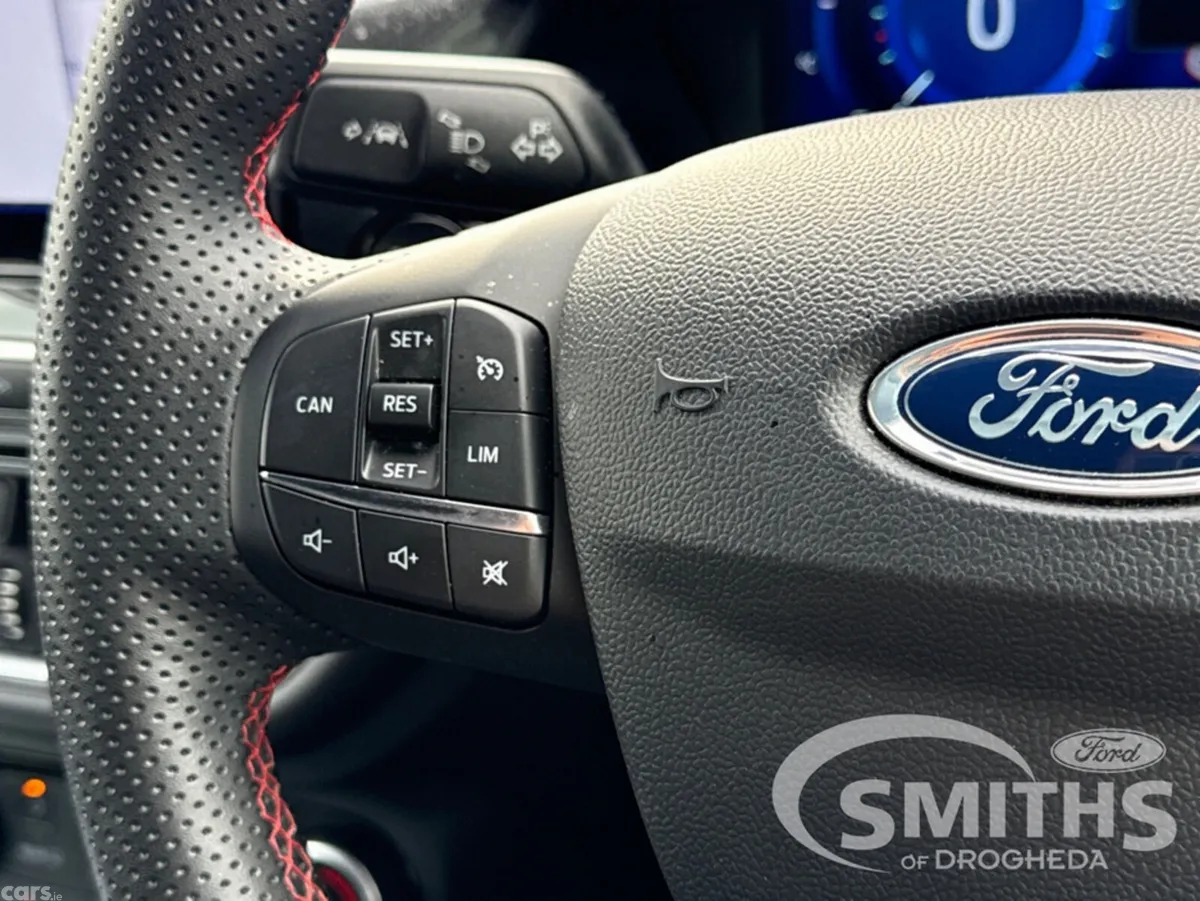 Ford Puma MPV, Petrol Hybrid, 2023, Grey