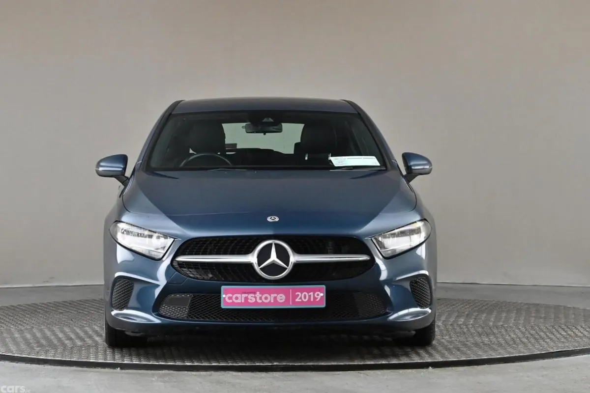 Mercedes-Benz A-Class Hatchback, Diesel, 2019, Blue