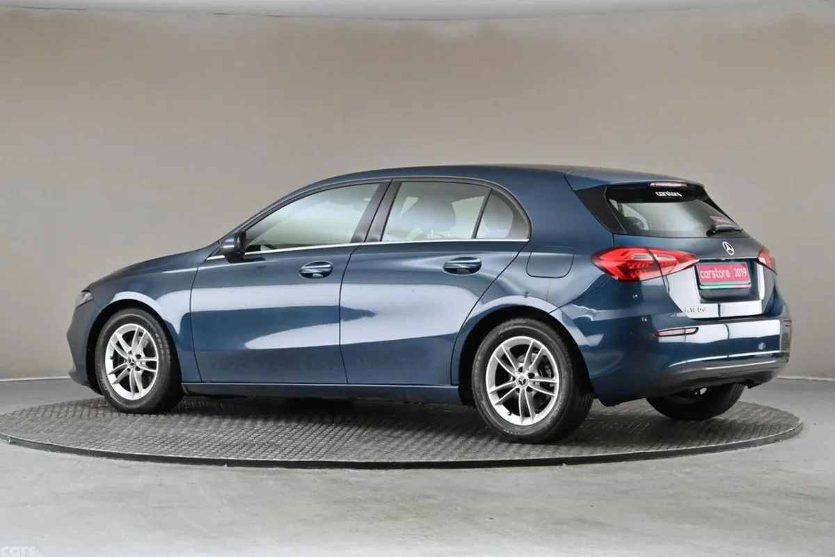 Mercedes-Benz A-Class Hatchback, Diesel, 2019, Blue