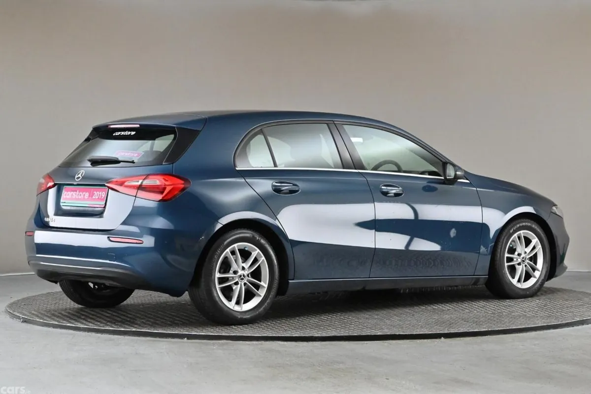 Mercedes-Benz A-Class Hatchback, Diesel, 2019, Blue