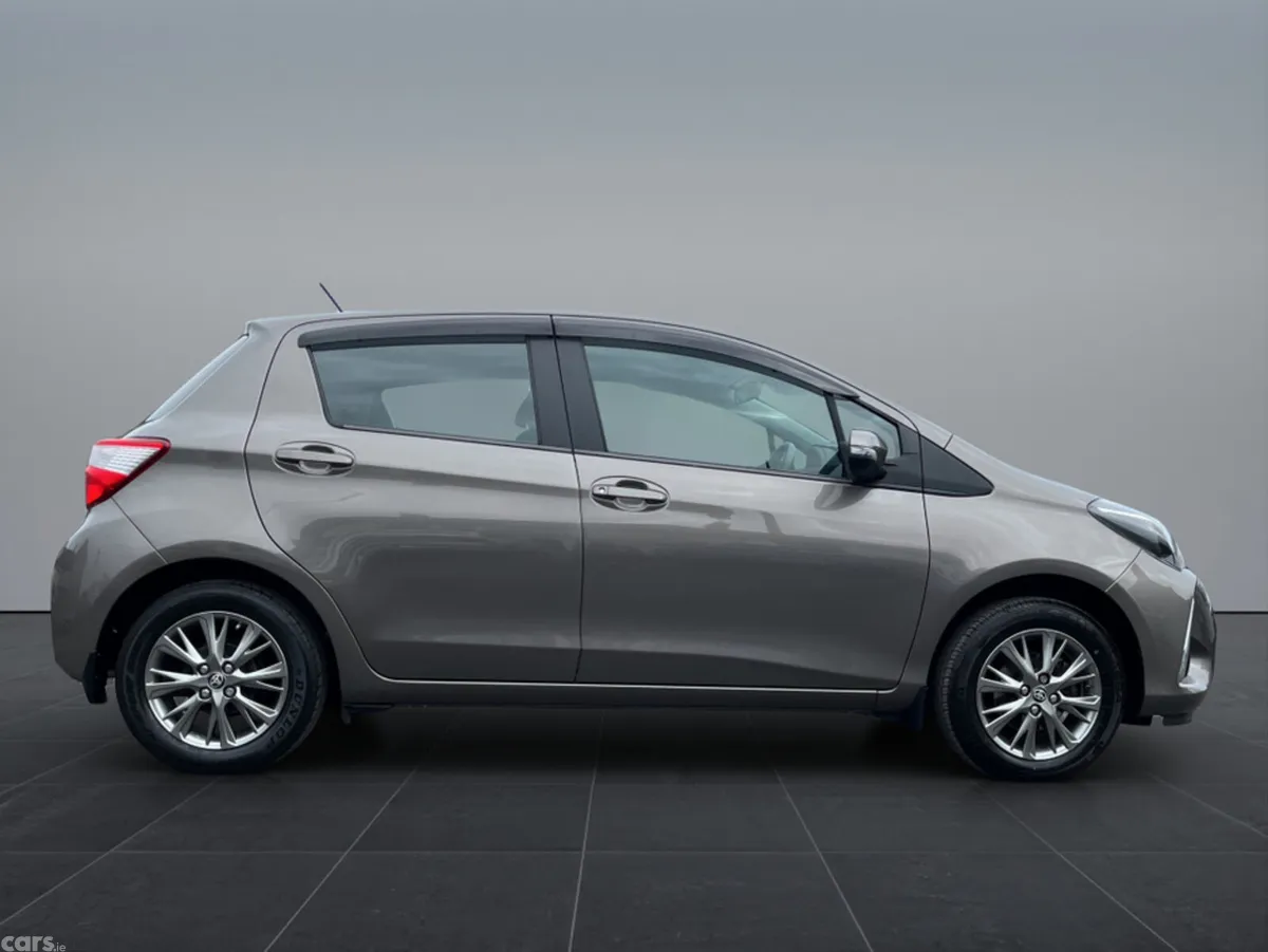 Toyota Yaris Hatchback, Petrol, 2020, Grey