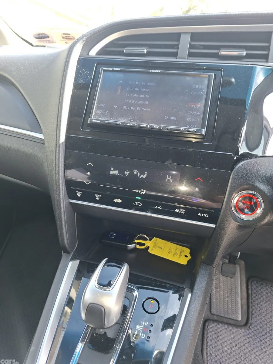 Honda Fit Estate, Petrol Hybrid, 2022, White