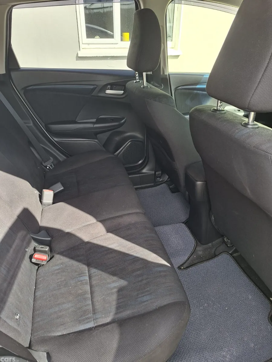 Honda Jazz Estate, Petrol Hybrid, 2022, White