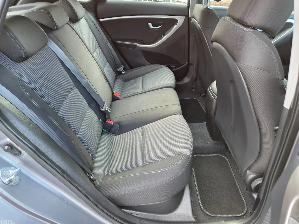 Hyundai i30 Hatchback, Diesel, 2013, Grey