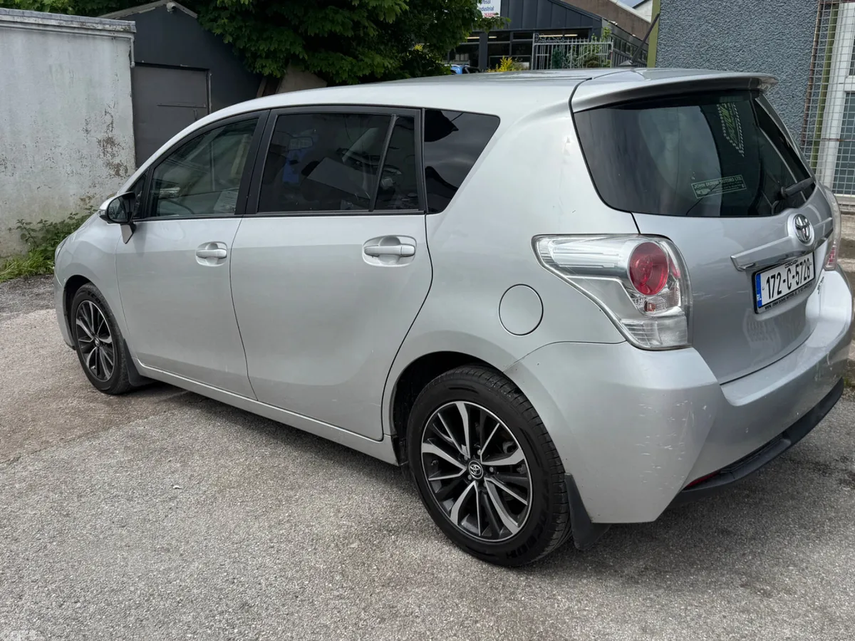 Toyota Verso MPV, Diesel, 2017, Grey
